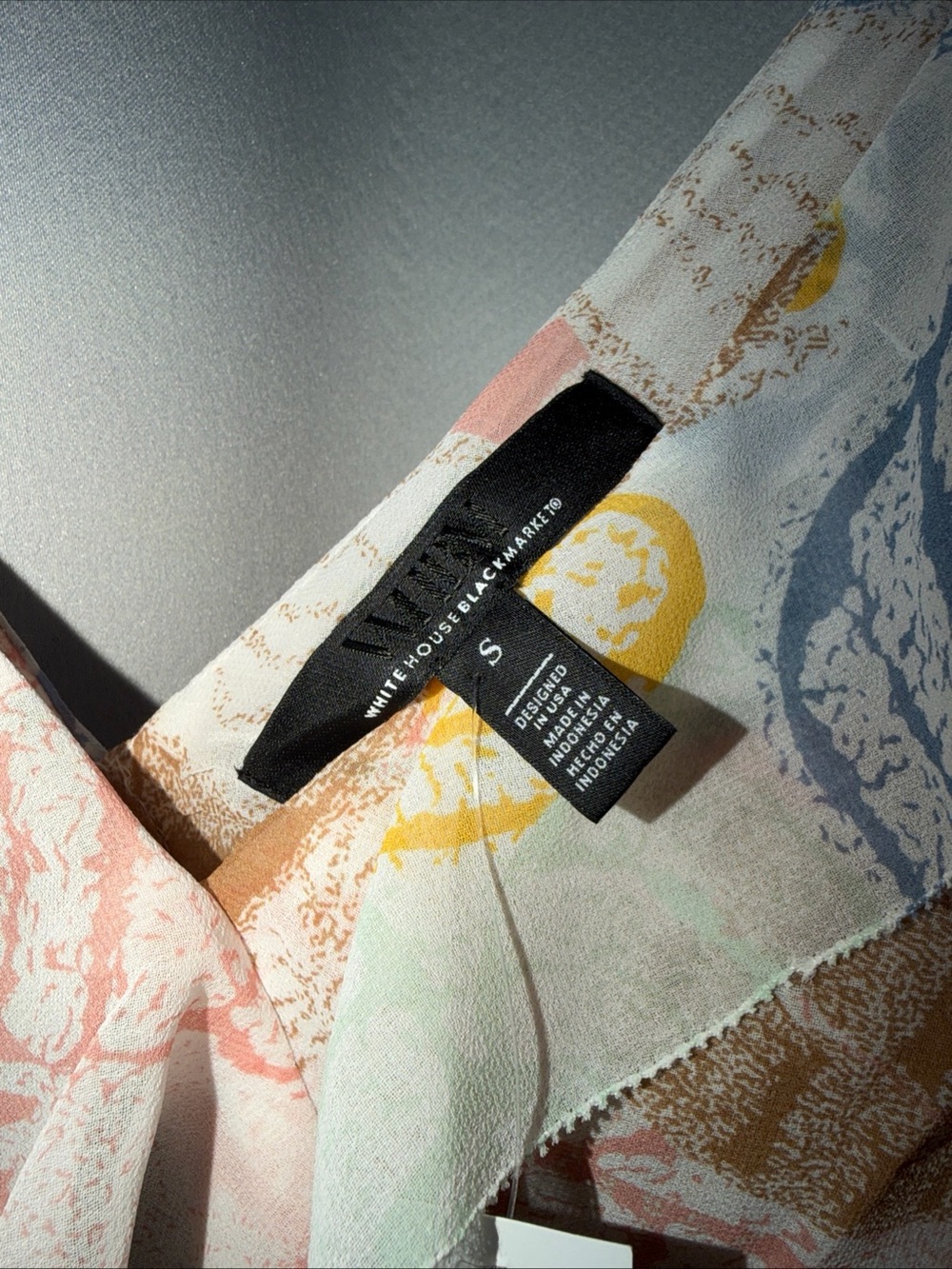 White House Black Market Pastel Multi-Color V-Neck Blouse - Picture 2 of 9